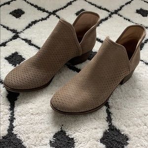 Lucky Brand light brown booties